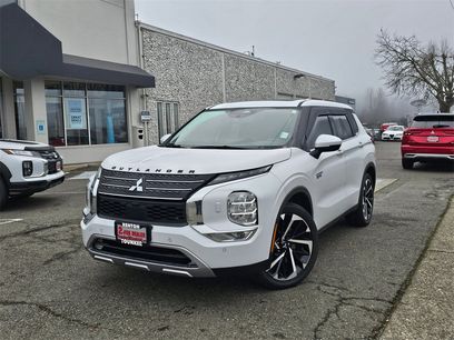 Used 2024 Mitsubishi Outlander SE
