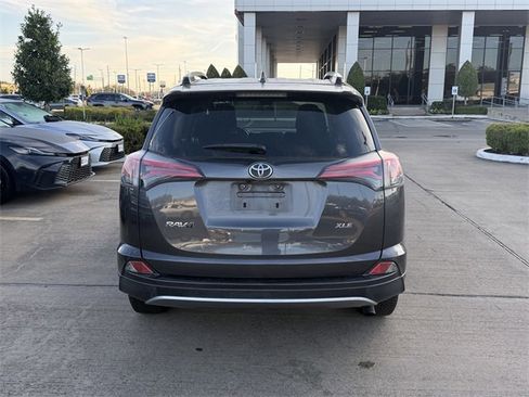 Used 2017 Toyota RAV4 XLE image 6