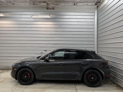 Used 2018 Porsche Macan GTS image 6