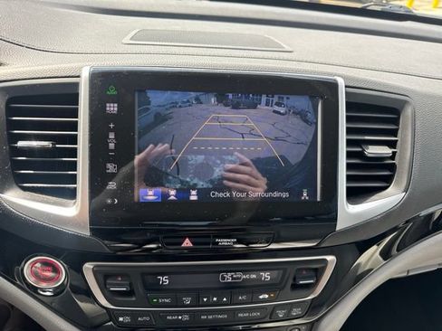 Used 2016 Honda Pilot Elite image 15