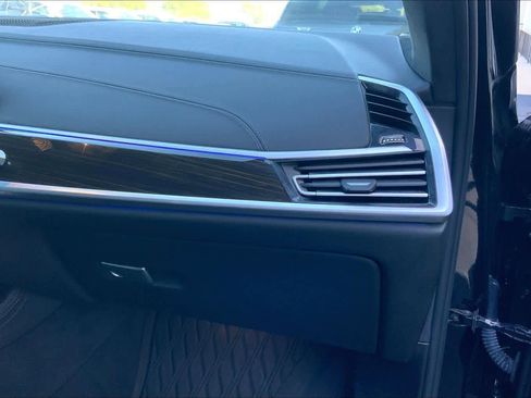 Used 2021 BMW X7 xDrive40i w/ M Sport Package image 20