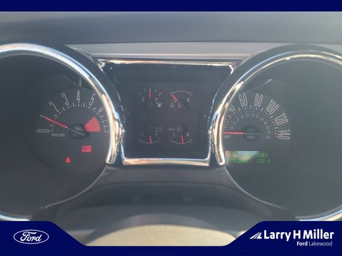 Used 2006 Ford Mustang GT Premium image 11