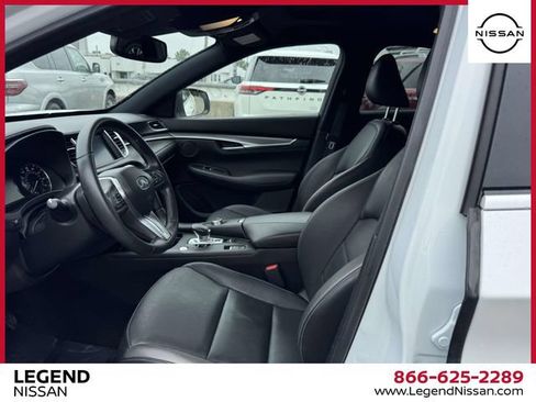 Used 2023 INFINITI QX55 Luxe w/ Cargo Package AWD/4WD image 13