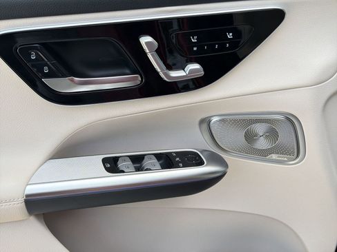 New 2026 Mercedes-Benz GLC 300 4MATIC image 21