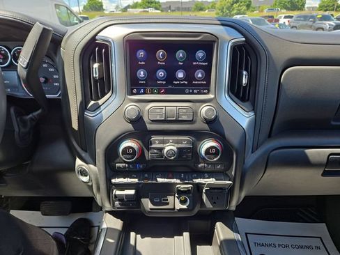 Used 2022 Chevrolet Silverado 1500 LTZ w/ LTZ Convenience Package II AWD/4WD image 24