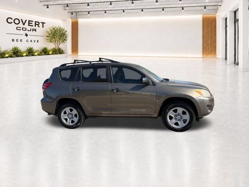 Used 2010 Toyota RAV4 2WD w/ Base L4 Extra Value Pkg image 12