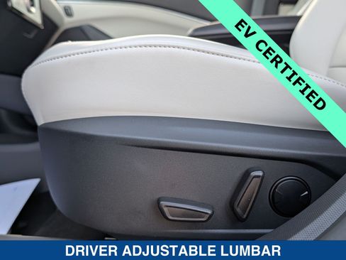 Certified 2025 Ford Mustang Mach-E Premium RWD image 24