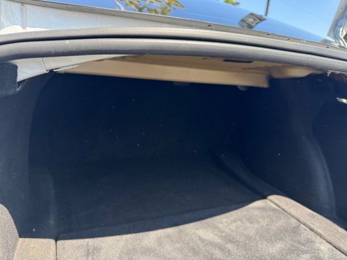 Used 2020 Tesla Model 3 Standard Range RWD image 17