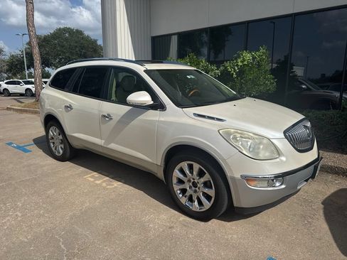 Used 2012 Buick Enclave Premium w/ Trailering Provision Package FWD image 2