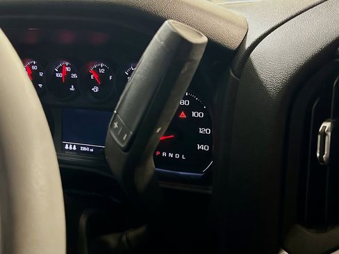 Used 2024 Chevrolet Silverado 1500 W/T w/ Trailering Package AWD/4WD image 12