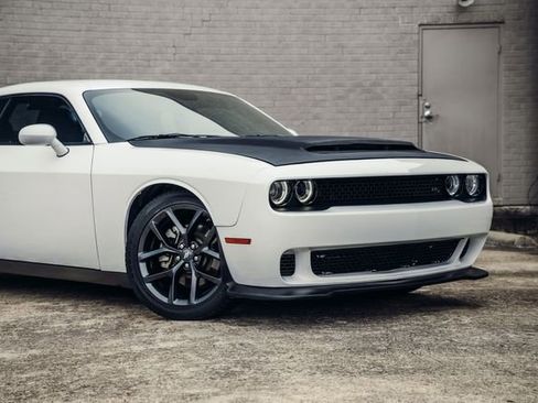 Used 2022 Dodge Challenger R/T w/ Blacktop Package RWD image 34
