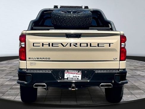 Used 2022 Chevrolet Silverado 1500 LT Trail Boss w/ Protection Package AWD/4WD image 5