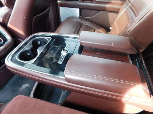 Used 2019 Lincoln Navigator L Black Label image 23