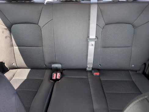 New 2026 GMC Canyon Elevation w/ Convenience Package RWD image 32