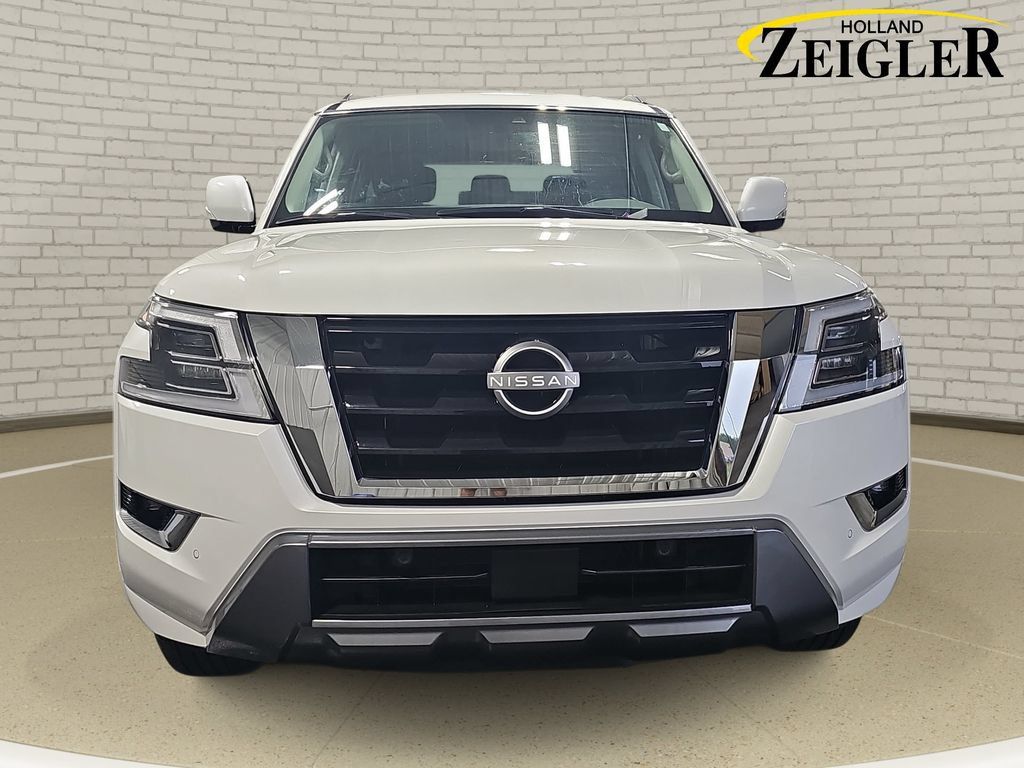 Used 2023 Nissan Armada SV w/ Cargo Package AWD/4WD image 2