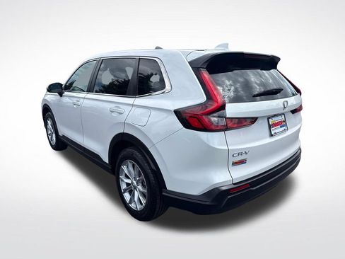 Used 2024 Honda CR-V EX image 3
