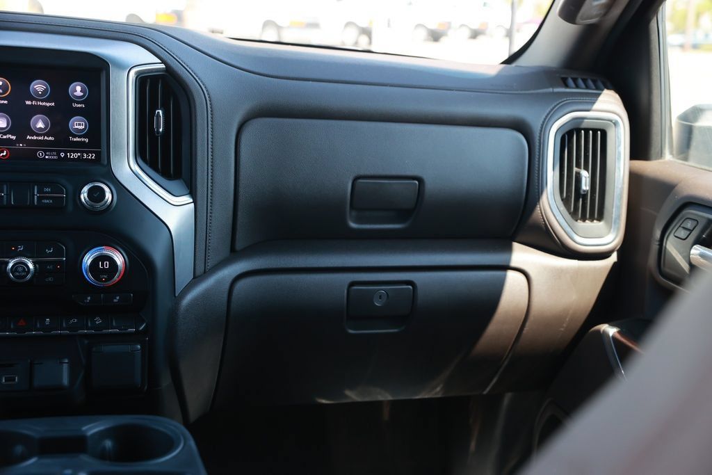 Used 2023 GMC Sierra 2500 SLT w/ Driver Alert Package I AWD/4WD image 32