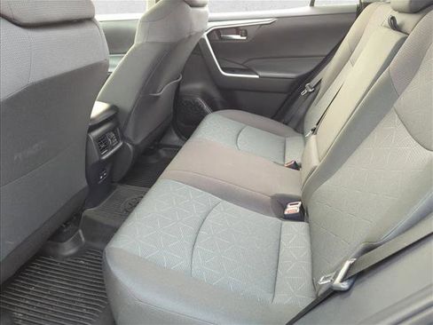 Used 2024 Toyota RAV4 XLE image 21