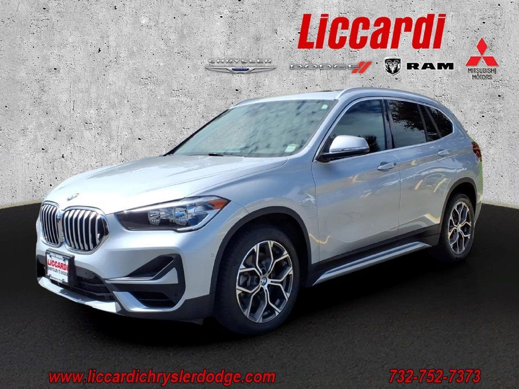 Used 2021 BMW X1 xDrive28i w/ Convenience Package AWD/4WD image 3