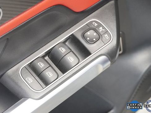 Used 2023 Mercedes-Benz GLB 35 AMG 4MATIC w/ Parking Assistance Package image 21