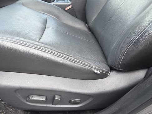 Used 2017 Nissan Rogue SV FWD image 20