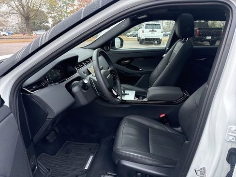 Used 2024 Land Rover Range Rover Evoque S image 20