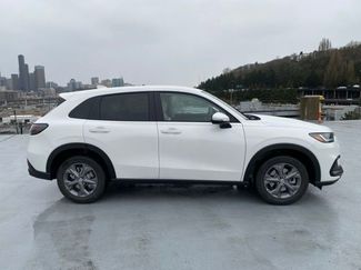 New 2026 Honda HR-V LX video 3