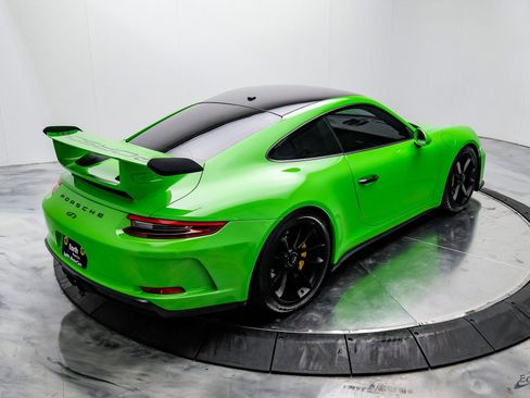 Used 2018 Porsche 911 GT3 image 18