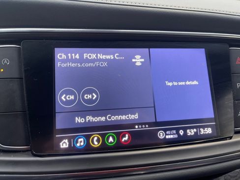 Used 2022 Buick Enclave Premium image 14