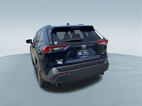 Used 2024 Toyota RAV4 XLE FWD image 9