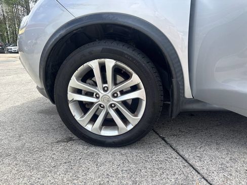 Used 2016 Nissan Juke SV image 15