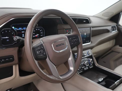 Used 2021 GMC Yukon Denali image 25