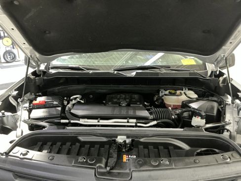 Used 2022 Chevrolet Silverado 1500 Custom AWD/4WD image 26