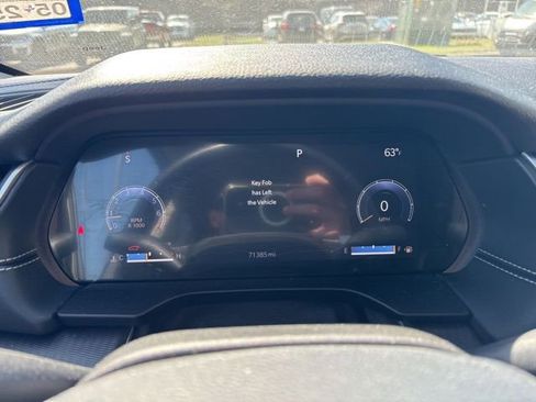 Used 2023 Jeep Grand Cherokee Laredo image 23