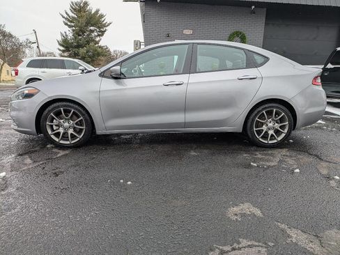 Used 2014 Dodge Dart SXT w/ Sun/Sound Group image 2