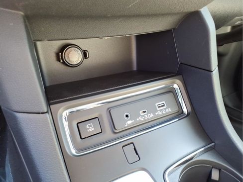 New 2026 Subaru Ascent Limited image 13