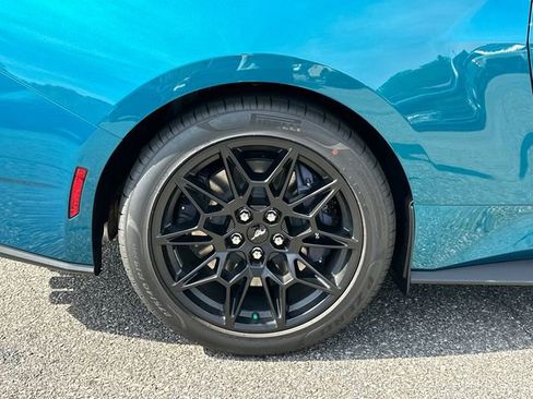 New 2026 Ford Mustang GT Premium w/ GT Performance Package RWD image 17