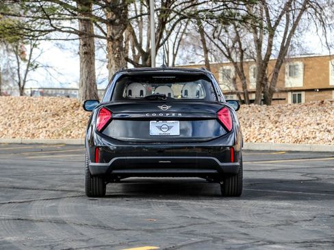 Used 2026 MINI Cooper 4-Door Hardtop FWD image 4