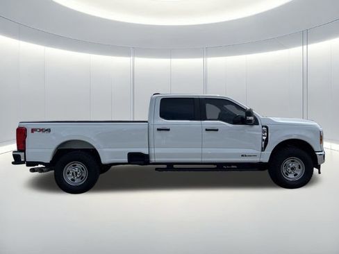 Used 2024 Ford F350 XL AWD/4WD image 6