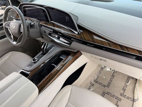 Used 2023 Cadillac Escalade Premium Luxury Platinum w/ LPO, Radiant Package image 13