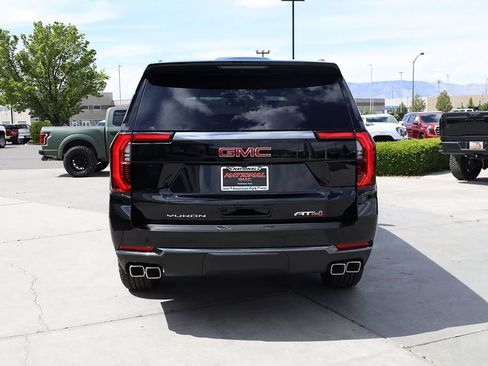 New 2026 GMC Yukon XL AT4 AWD/4WD image 5