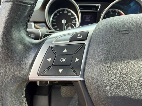 Used 2014 Mercedes-Benz ML 350 4MATIC image 33