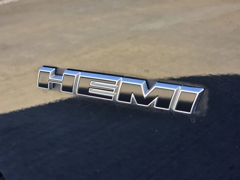 Used 2018 Dodge Charger R/T w/ Plus Group image 10