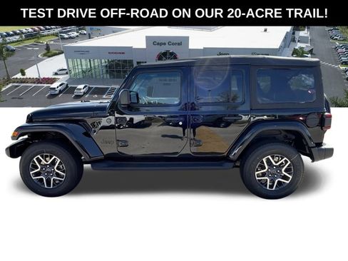 New 2025 Jeep Wrangler Sahara image 9