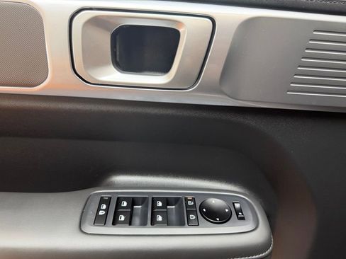 Used 2025 Hyundai Santa Fe SEL image 19