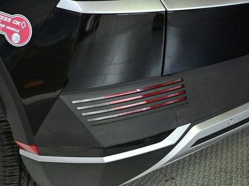 Used 2024 Hyundai Ioniq 5 SEL RWD image 15