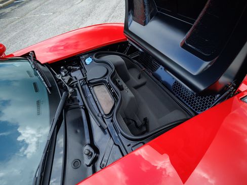 Used 2005 Ford GT RWD image 54