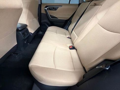 Certified 2024 Toyota RAV4 LE AWD/4WD image 37
