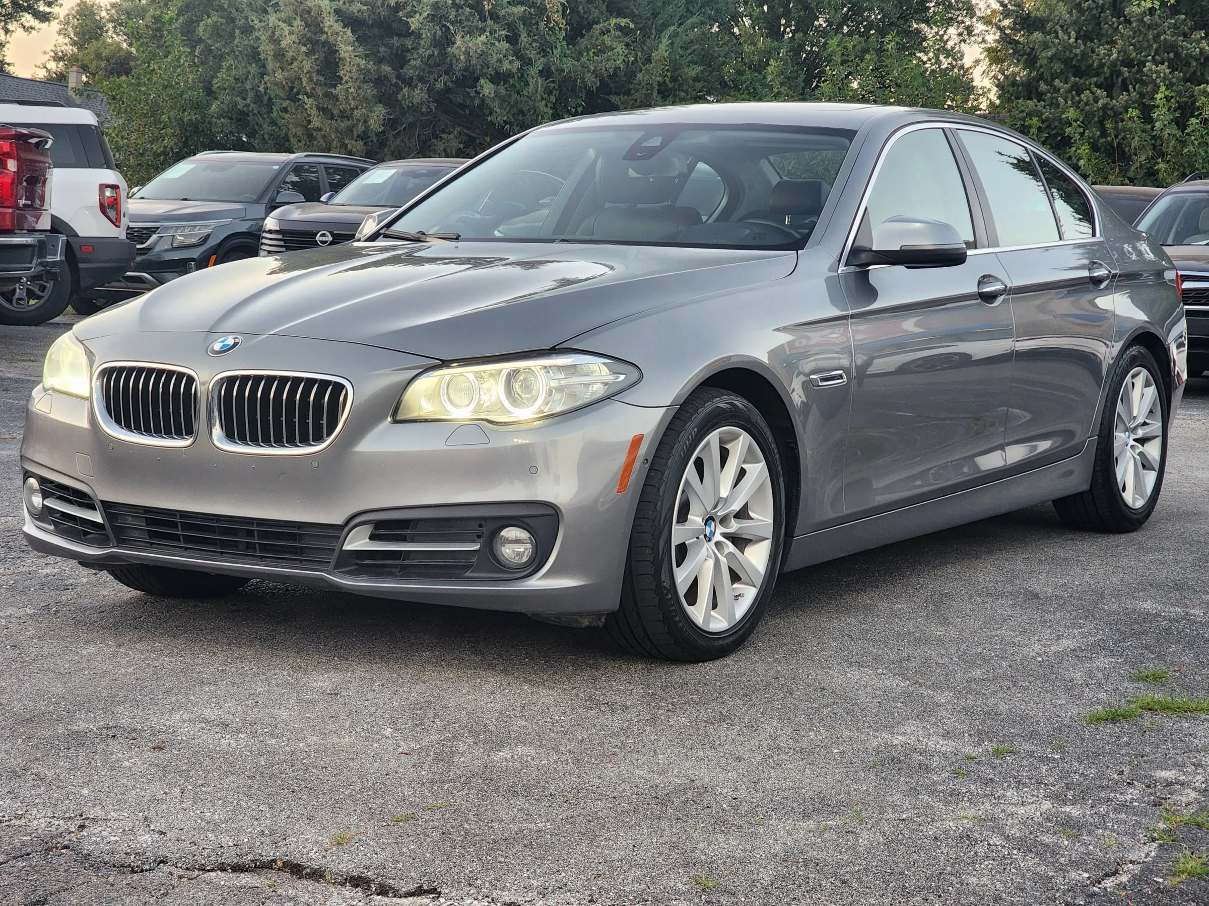 Used 2016 BMW 535i xDrive Sedan AWD/4WD image 3