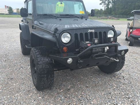 Used 2012 Jeep Wrangler Sport AWD/4WD image 3